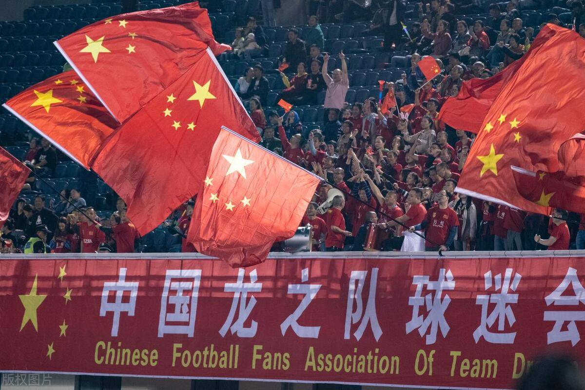 国际间的足球较量引发了无数热议